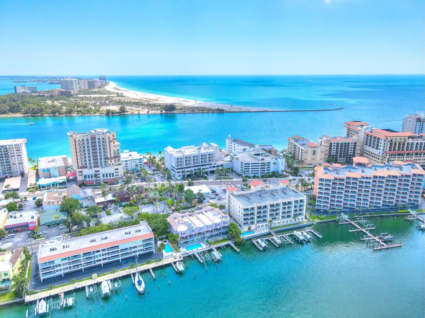 Bayway Luxury Waterfront Townhome & Pool شاطئ كليرووتر المظهر الخارجي الصورة