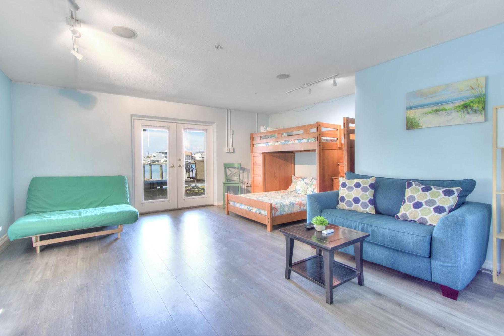 Bayway Luxury Waterfront Townhome & Pool شاطئ كليرووتر المظهر الخارجي الصورة