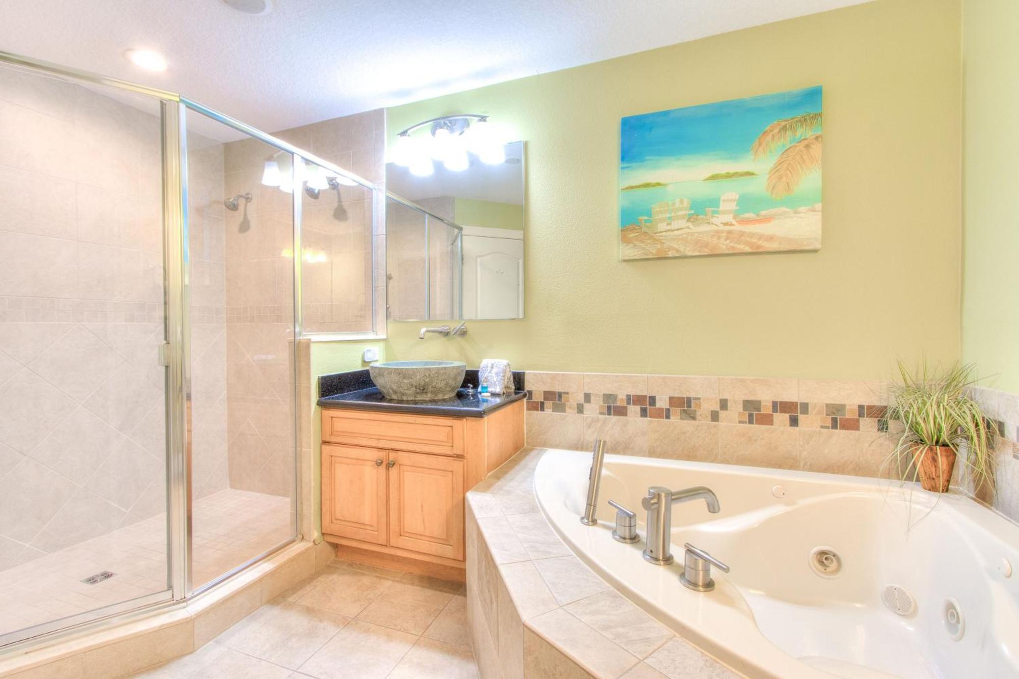 Bayway Luxury Waterfront Townhome & Pool شاطئ كليرووتر المظهر الخارجي الصورة